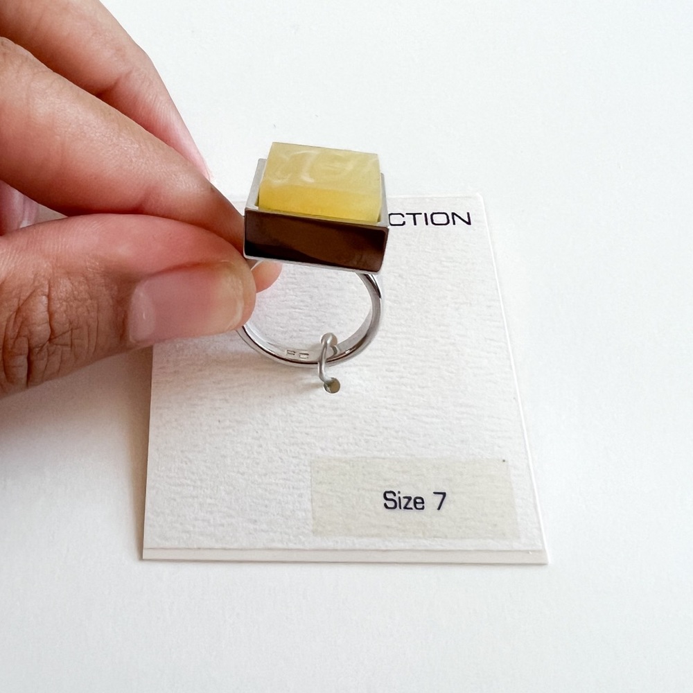 2/$15 NWT French Connection Stone Ring Sz 7